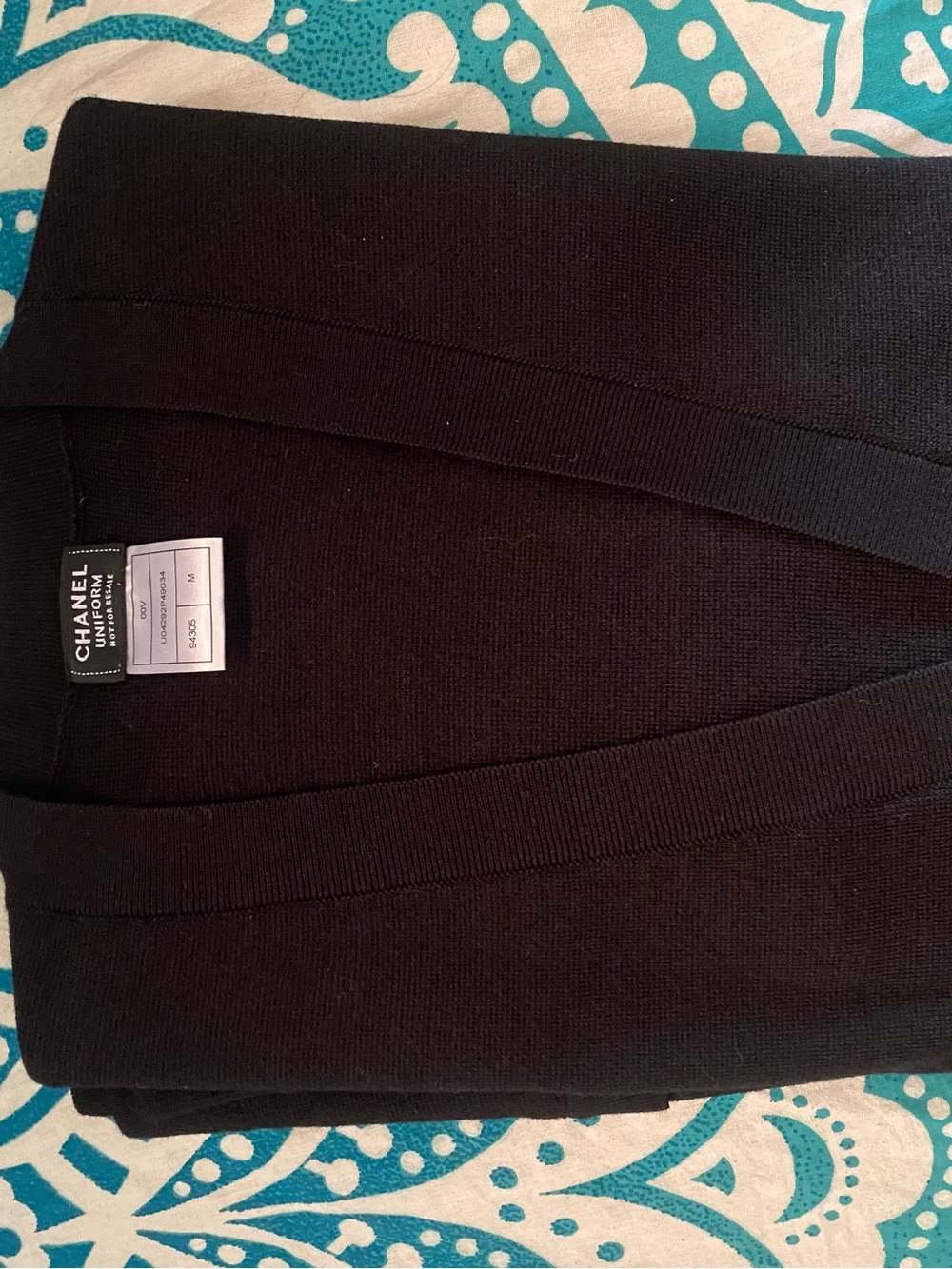 Chanel Cardigan - Picture 11 of 12